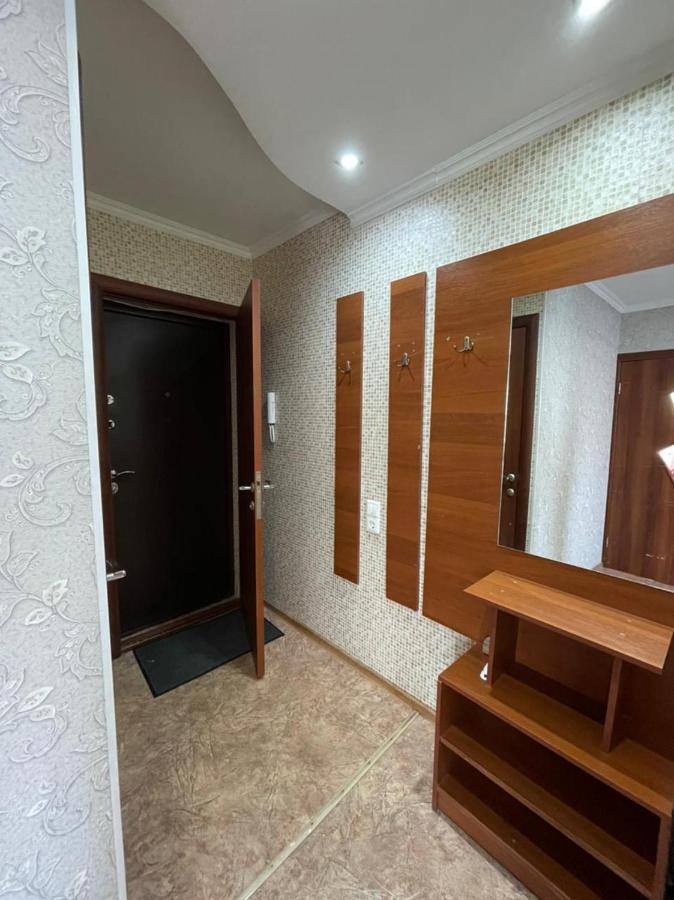 Уютная Квартира В Центре По Ул Гоголя Karagandy Exterior foto